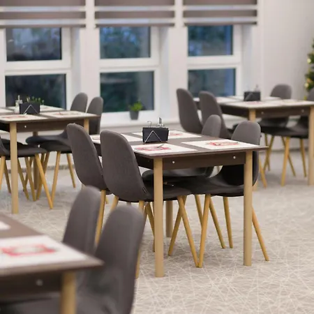 בית הארחה Easy 3*