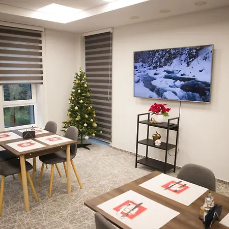 Easy בית הארחה 3*