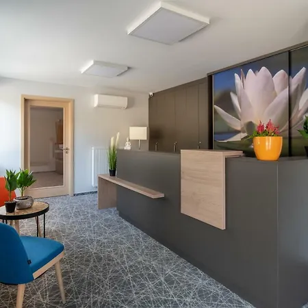 Πανσιόν Easy 3*