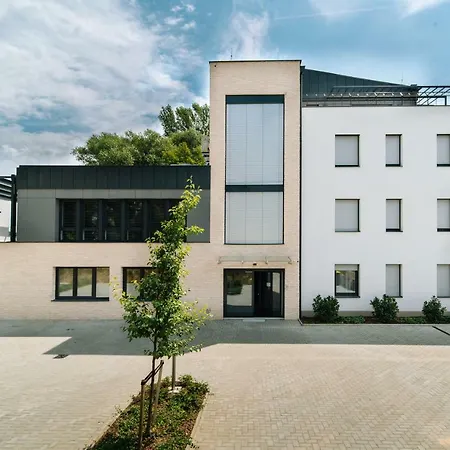 Easy Πανσιόν Hévíz