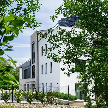 Πανσιόν Easy 3*