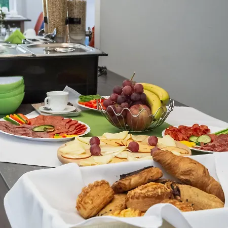 Πανσιόν Easy 3*