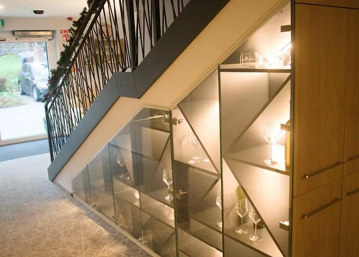 ゲストハウス Easy