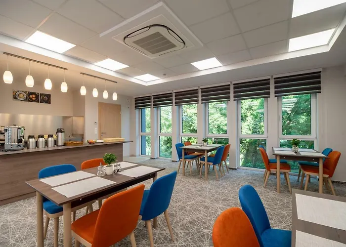 ゲストハウス Easy