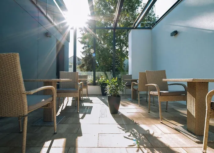 Easy Guest house 3*